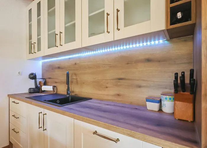 Ceko By Interhome Sukošan